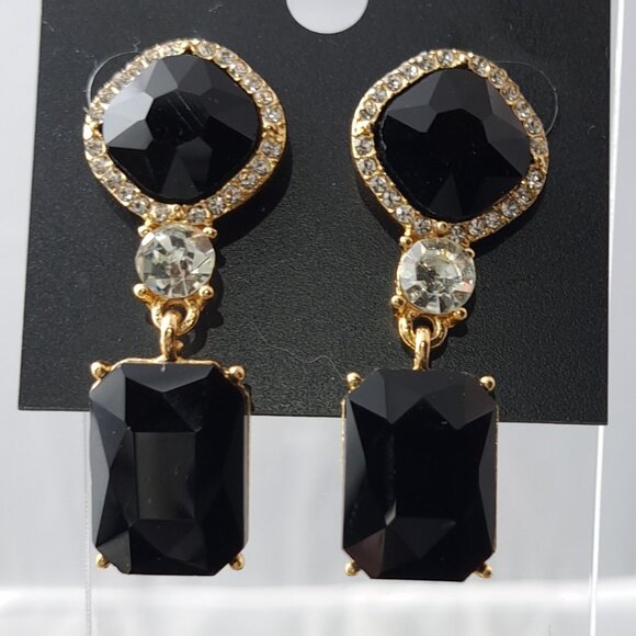 Beautiful Black Saks Fifth Avenue Dangle Earrings - Picture 2 of 3